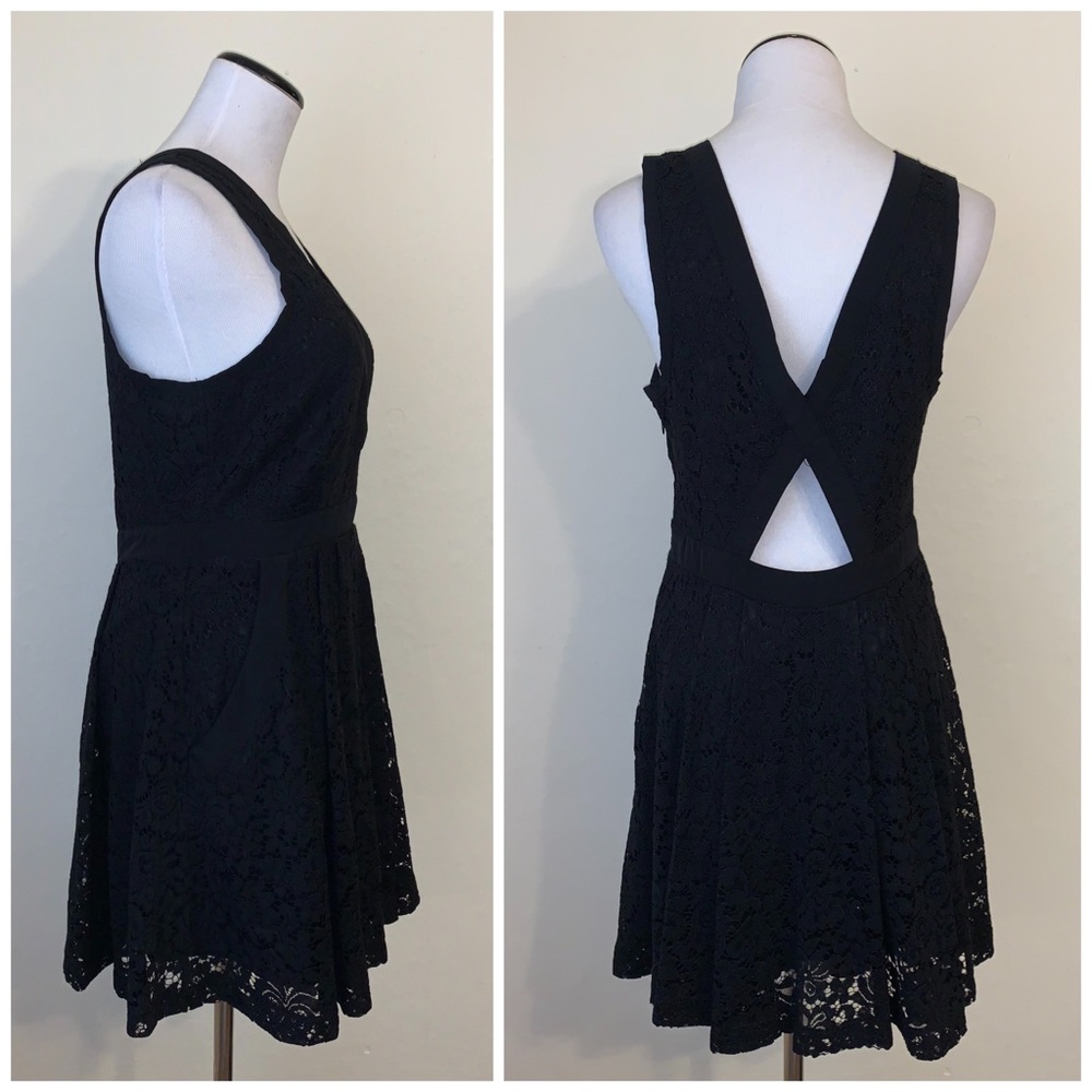 173 Free People Lovely in Lace black dress - Picture 2 of 8